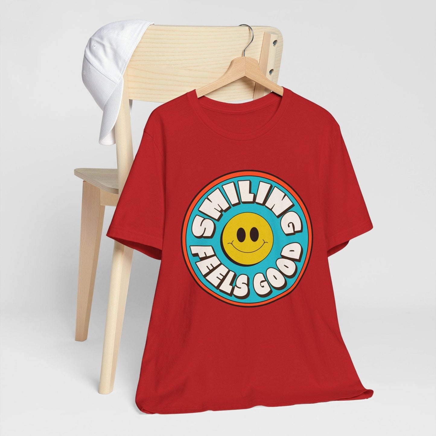 Smile Reminder T-Shirt / Smiling Feels Good