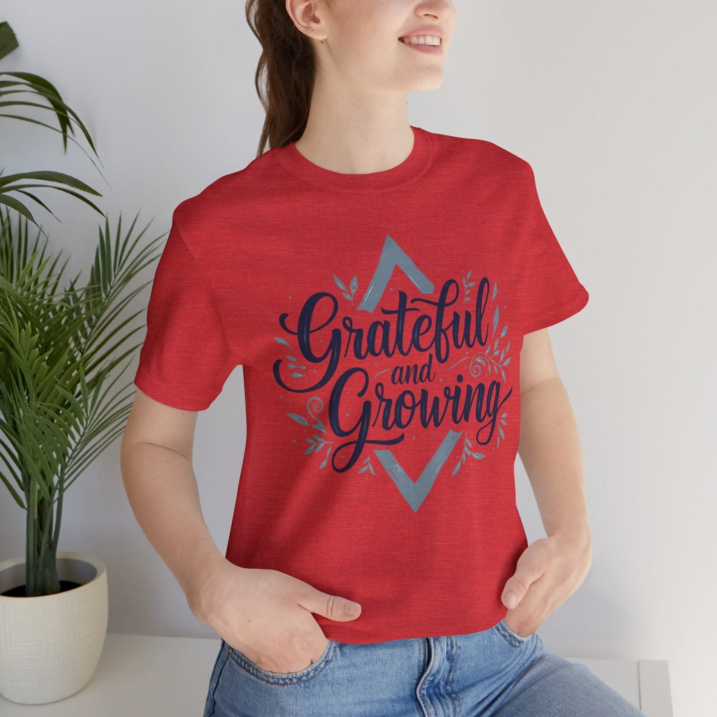 Grateful & Growing Tee