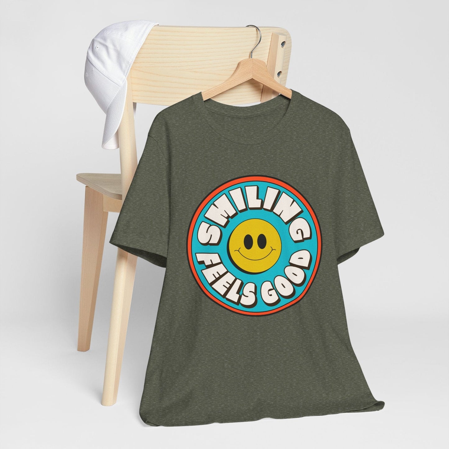 Smile Reminder T-Shirt / Smiling Feels Good