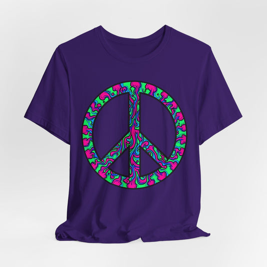 Psychedelic Peace Symbol T-Shirt - Retro Vibe T-Shirt for Festival Lovers