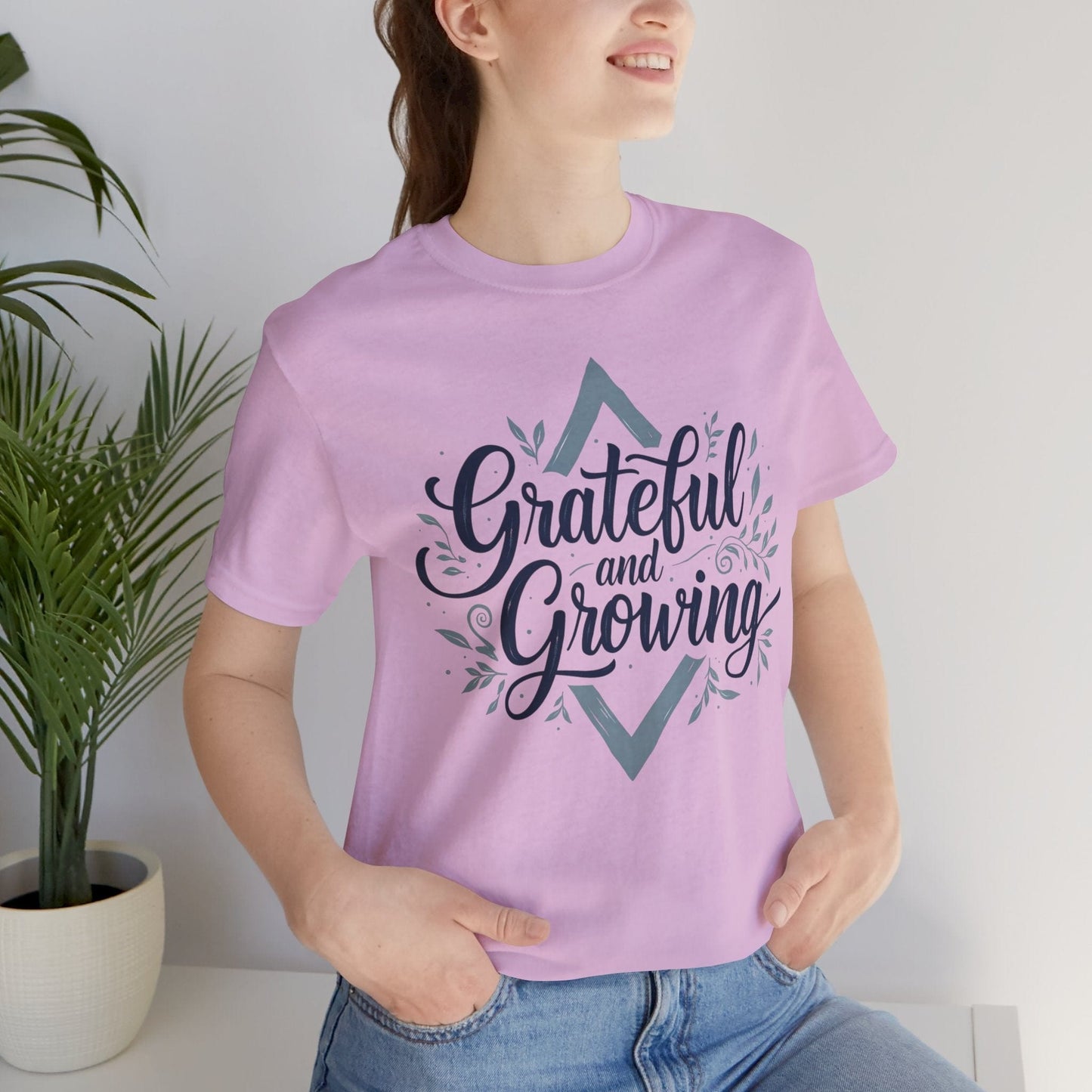 Grateful & Growing Tee